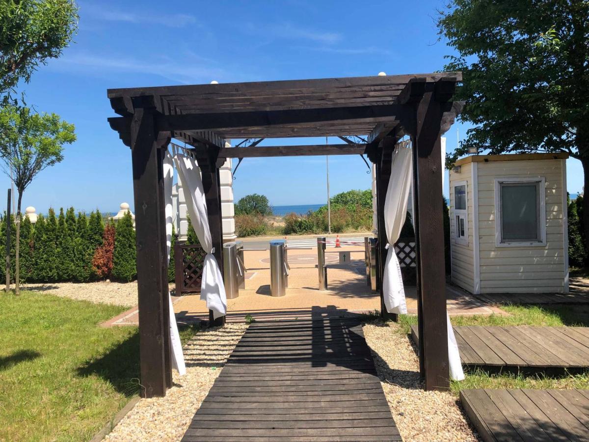 One Bedroom Apartment In G Life Szozopol Kültér fotó